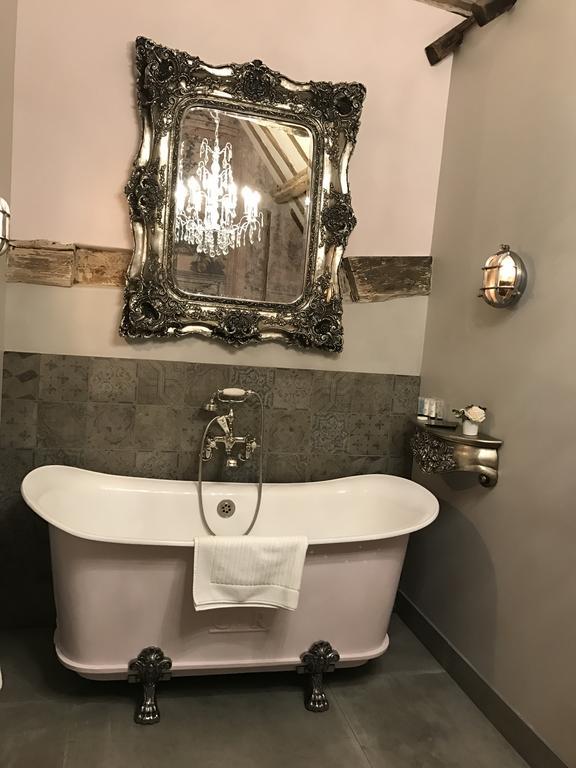 مبيت وإفطار آيْلسبري The Broad Leys المظهر الخارجي الصورة